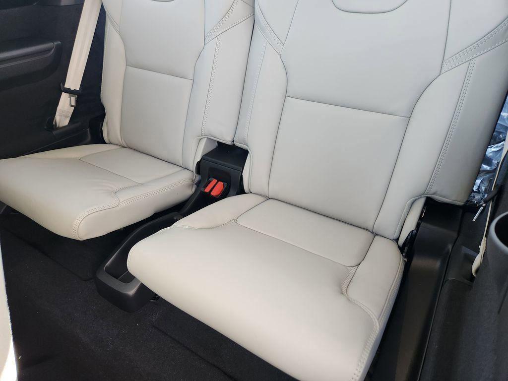 new 2026 Volvo XC90 Plug-In Hybrid car, priced at $86,424