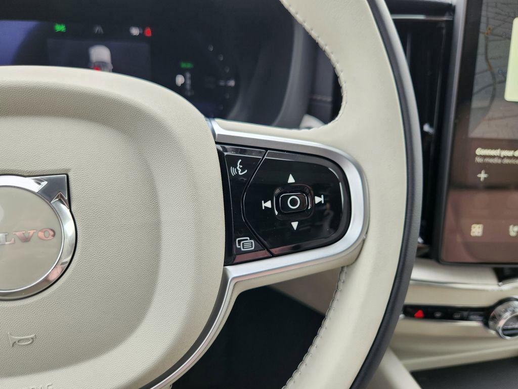 new 2026 Volvo XC60 Plug-In Hybrid car, priced at $76,134