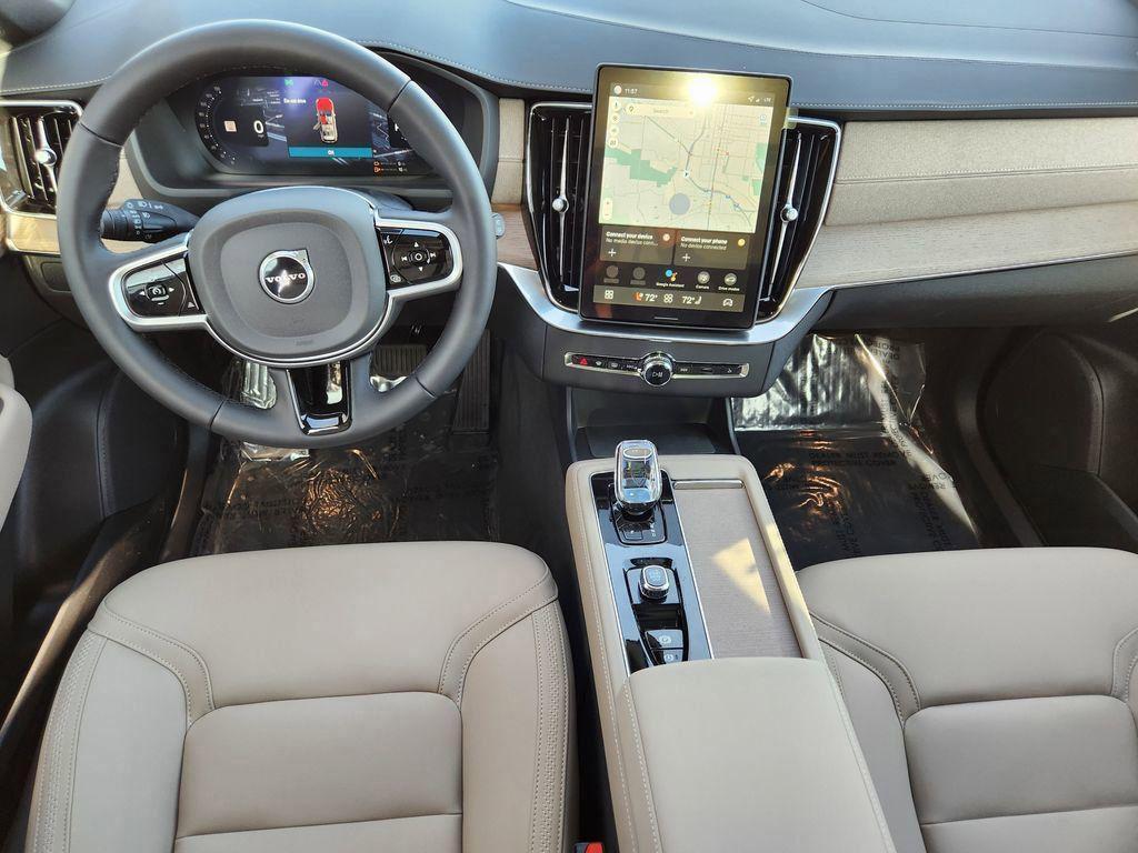 new 2026 Volvo XC90 Plug-In Hybrid car, priced at $82,674