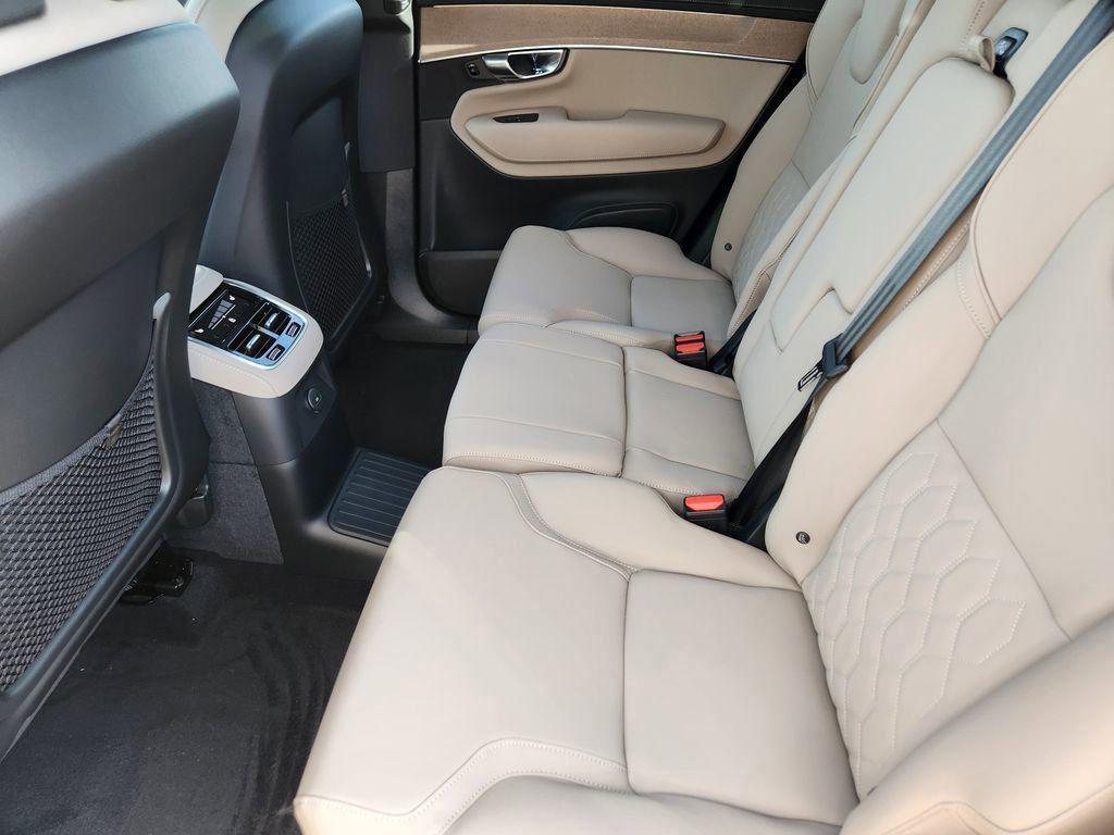 new 2026 Volvo XC90 Plug-In Hybrid car, priced at $82,674