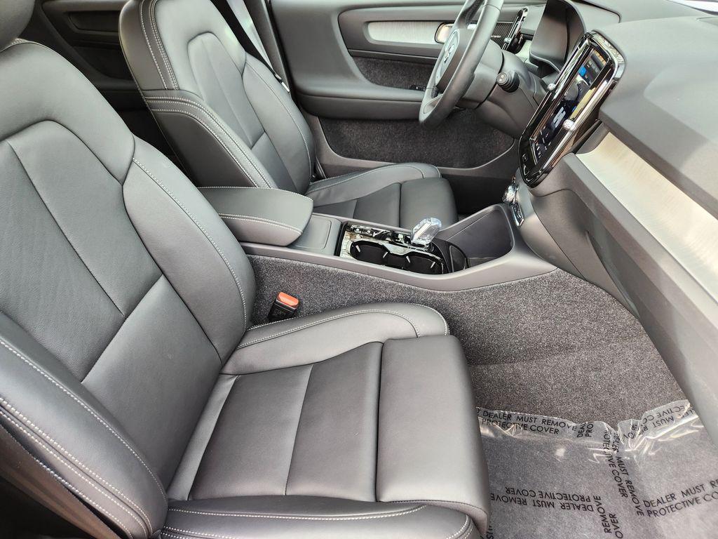 used 2026 Volvo XC40 car, priced at $46,798