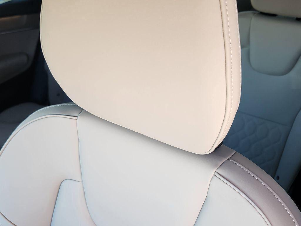 new 2026 Volvo XC90 Plug-In Hybrid car, priced at $82,674