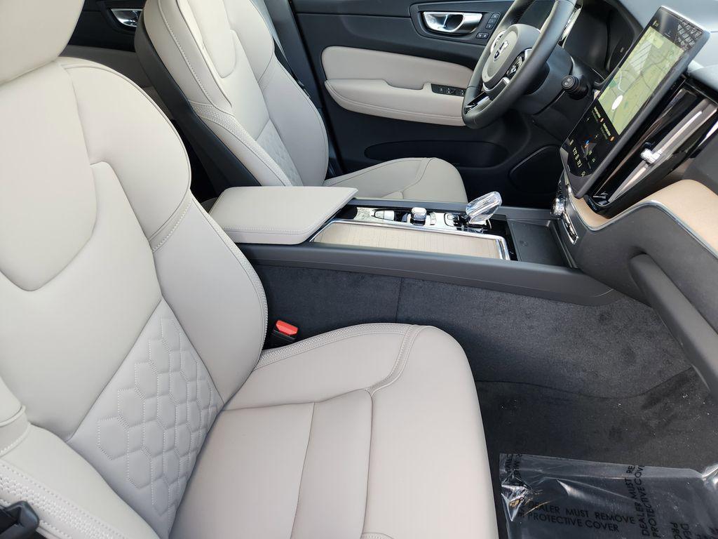 new 2026 Volvo XC60 car, priced at $58,904