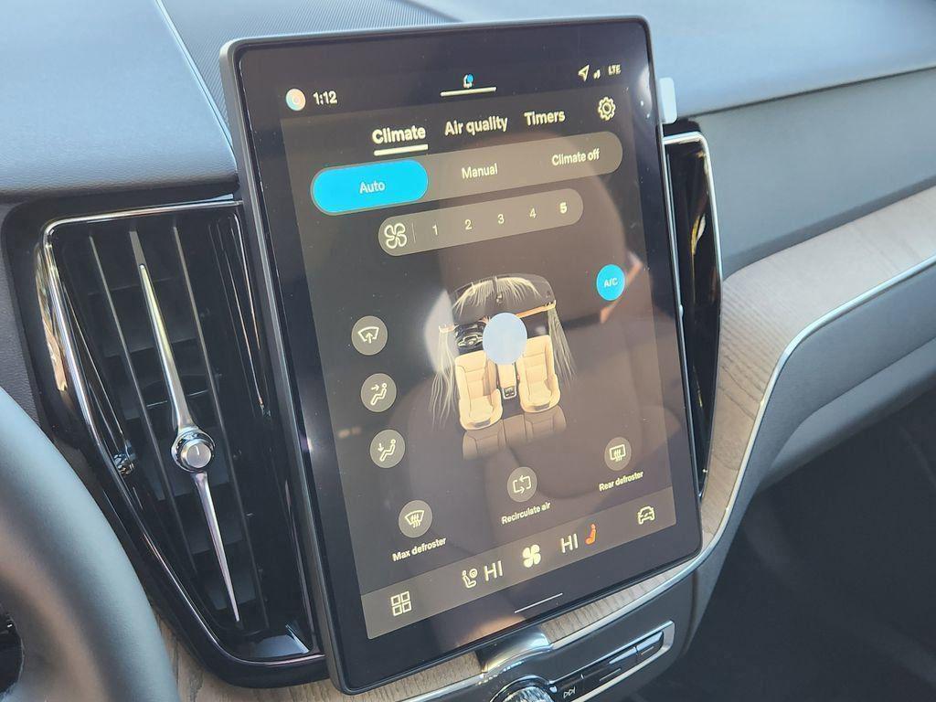 new 2026 Volvo XC60 car, priced at $58,784