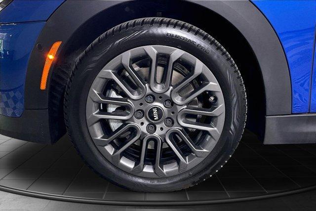 used 2026 MINI Hardtop car, priced at $33,016
