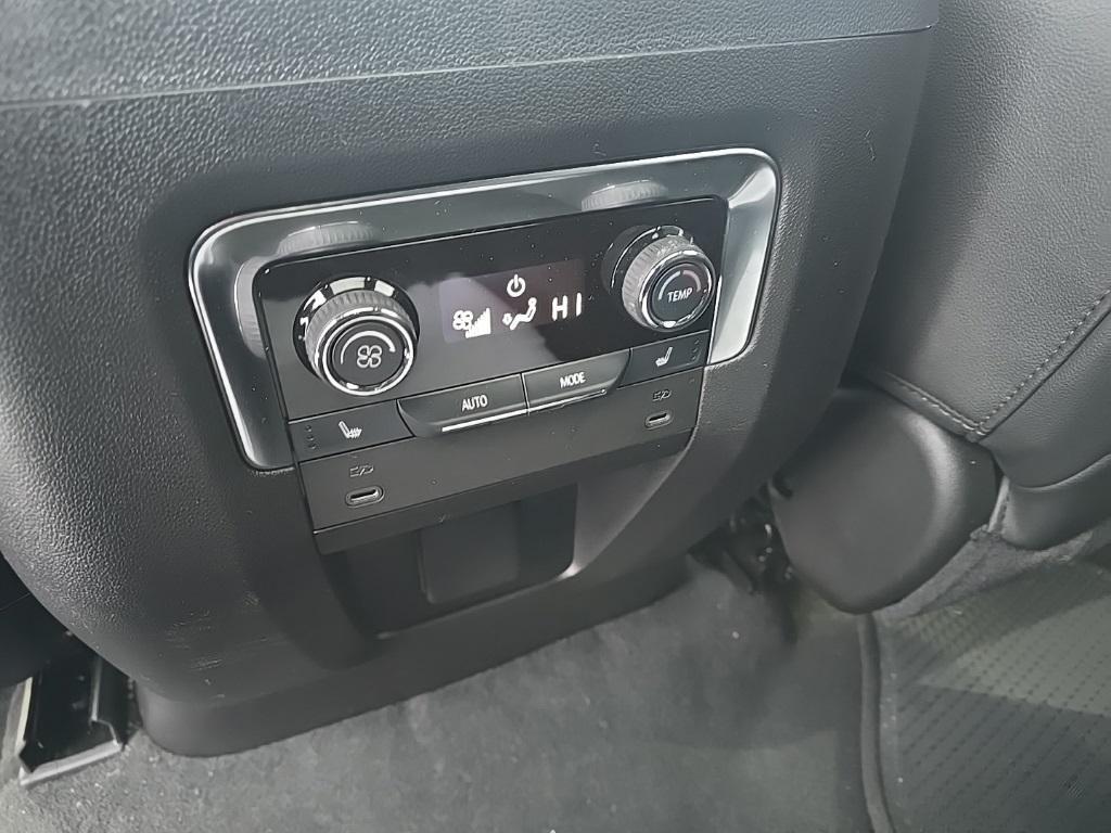 used 2025 Chevrolet Suburban car, priced at $83,998