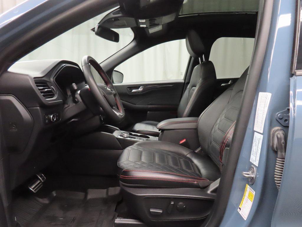 used 2023 Ford Escape car, priced at $26,998