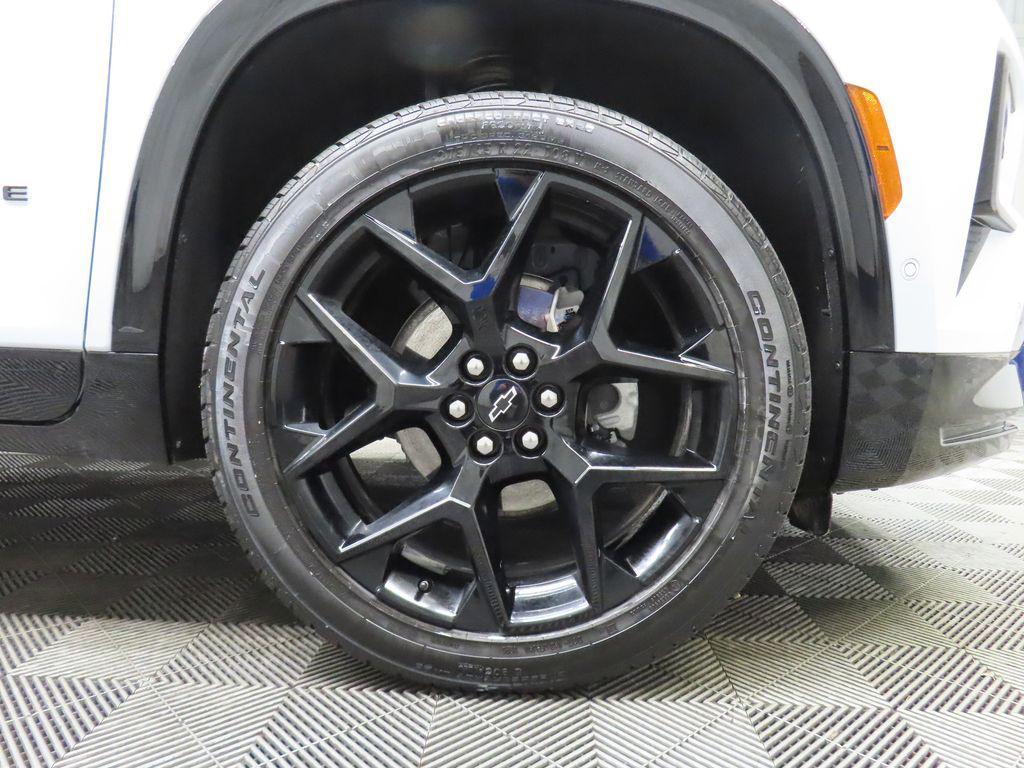 used 2026 Chevrolet Traverse car, priced at $54,497