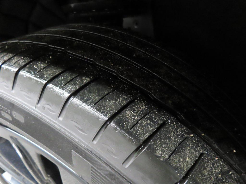 used 2023 GMC Acadia car, priced at $28,998