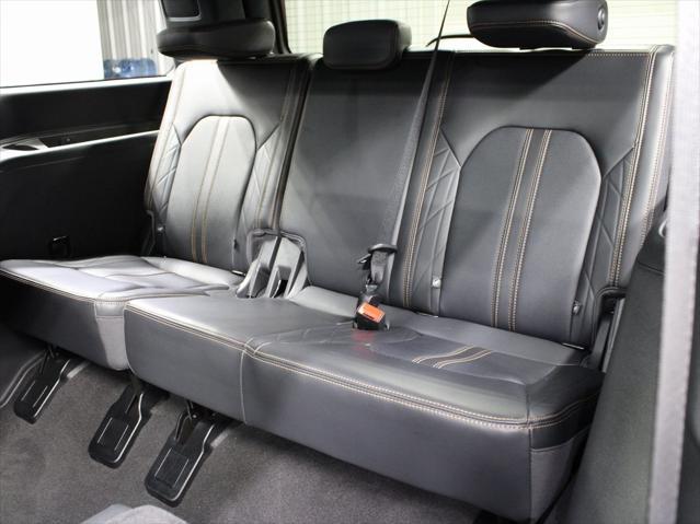 used 2024 Ford Expedition car, priced at $65,992
