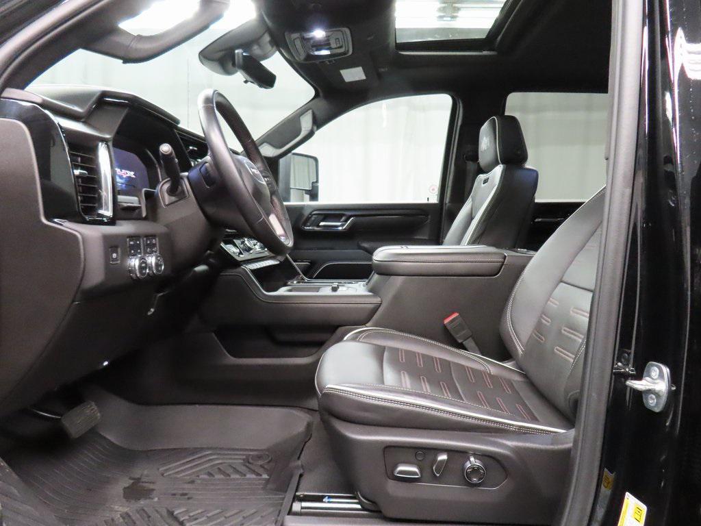 used 2025 GMC Sierra 2500 car, priced at $86,997