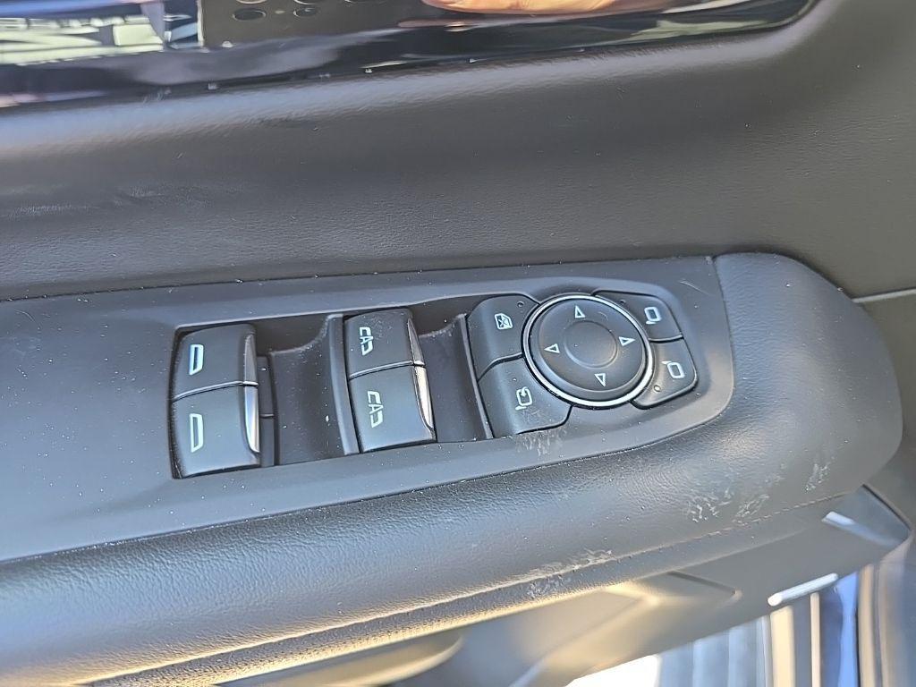 used 2025 Chevrolet Suburban car, priced at $81,998
