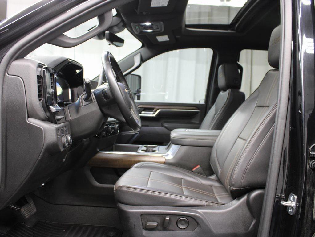 used 2024 Chevrolet Silverado 2500 car, priced at $62,491