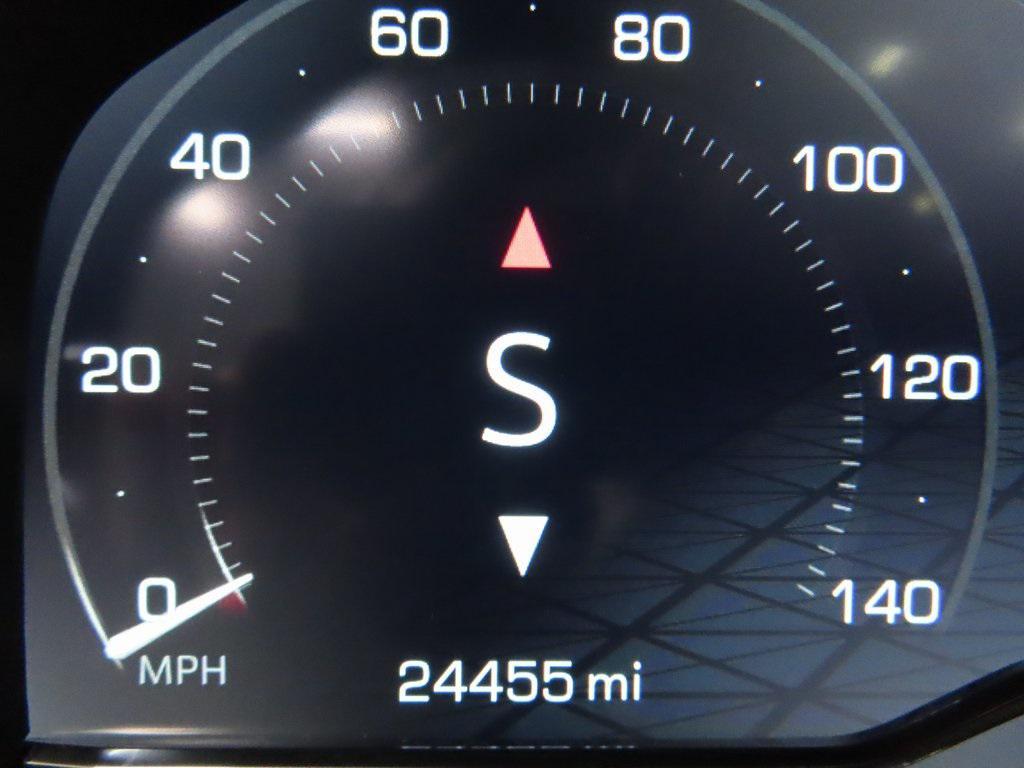 used 2024 GMC Yukon XL car, priced at $84,497