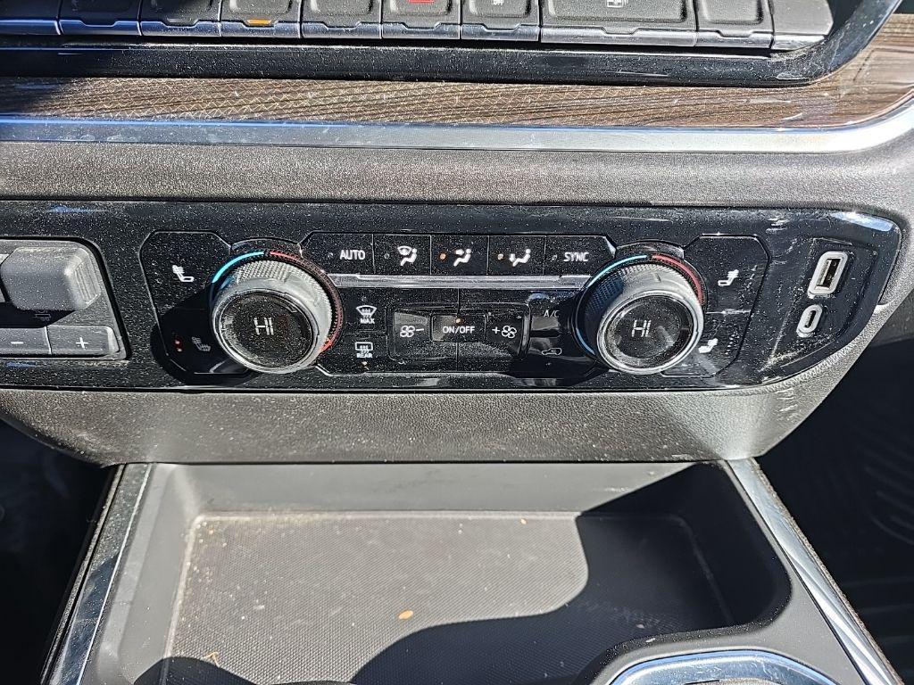 used 2025 Chevrolet Silverado 1500 car, priced at $47,998