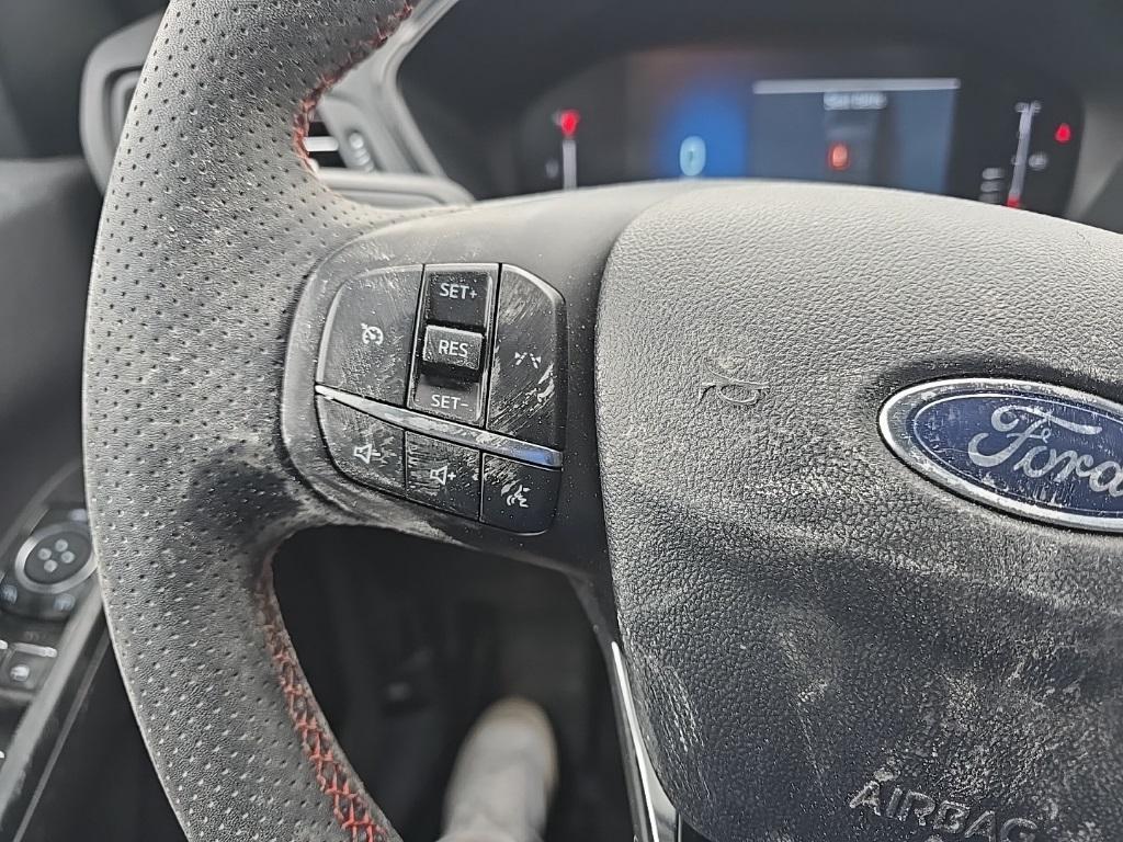 used 2024 Ford Escape car, priced at $24,998