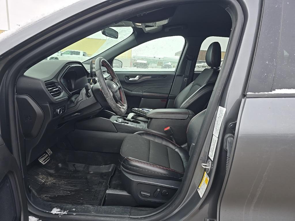 used 2024 Ford Escape car, priced at $24,998