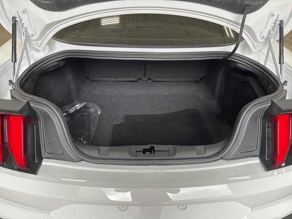 used 2022 Ford Shelby GT500 car, priced at $87,693