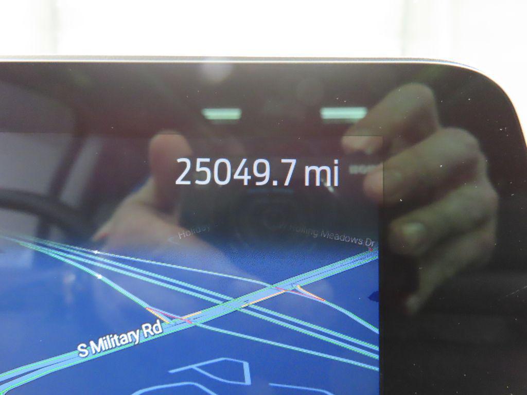 used 2025 Ford Expedition car, priced at $61,997