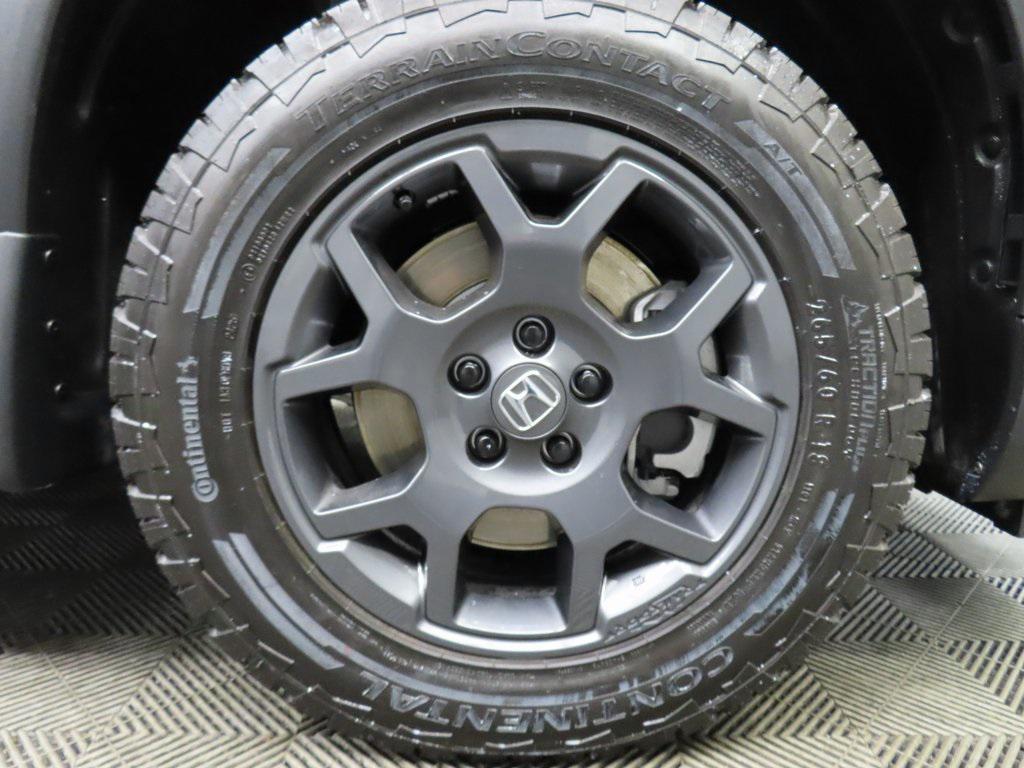 used 2025 Honda Pilot car, priced at $47,497