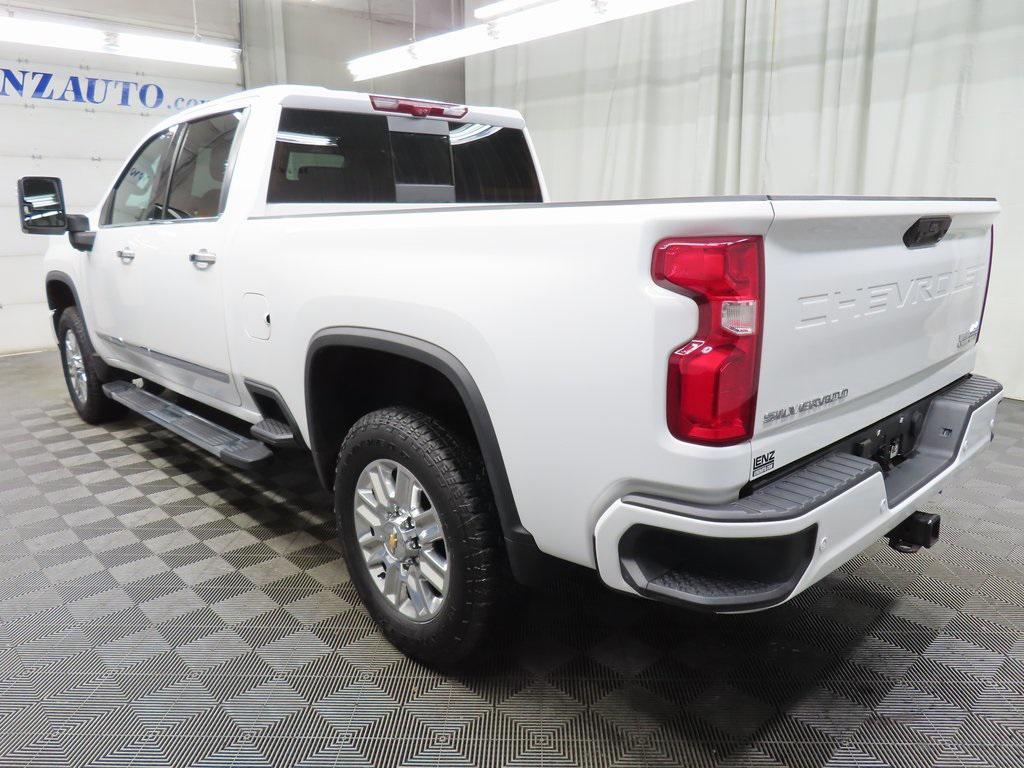 used 2024 Chevrolet Silverado 2500 car, priced at $70,998