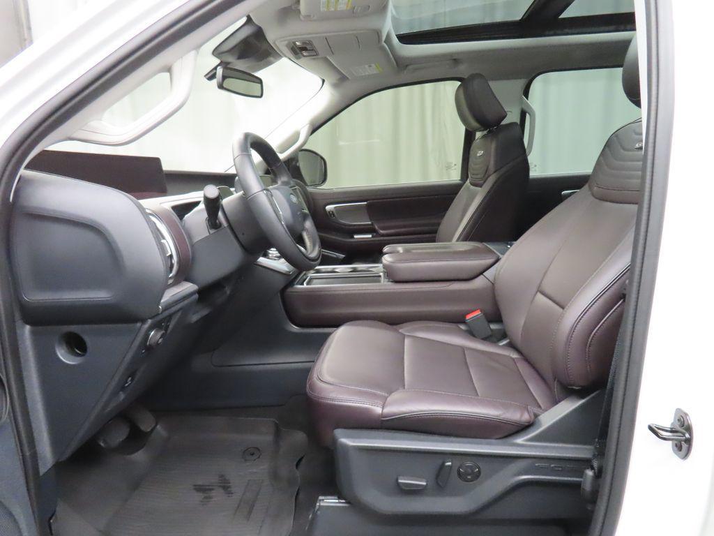 used 2025 Ford Expedition car, priced at $78,891