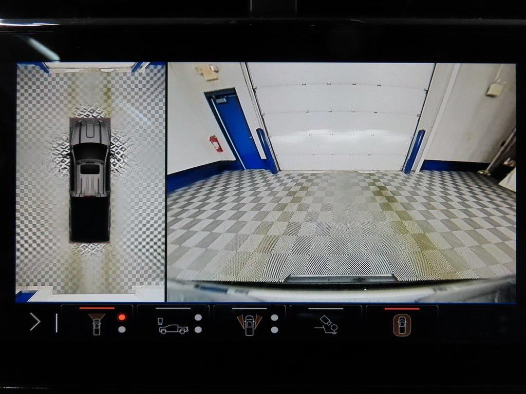 used 2025 GMC Sierra 2500 car, priced at $76,997