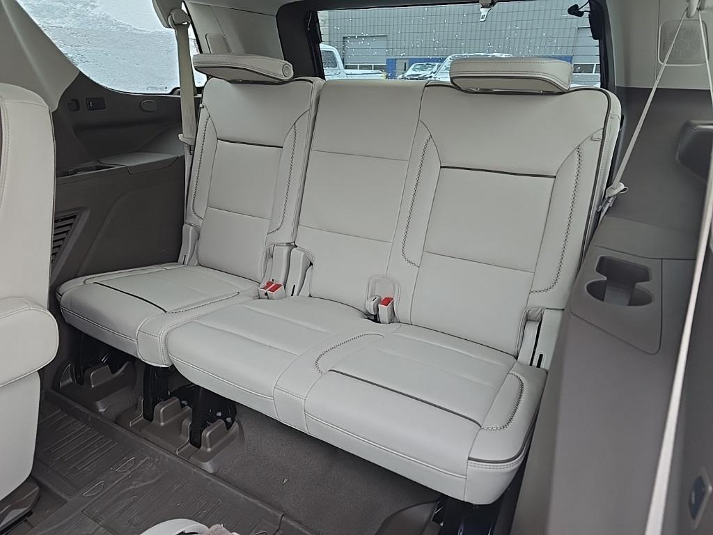 used 2024 GMC Yukon car, priced at $73,997