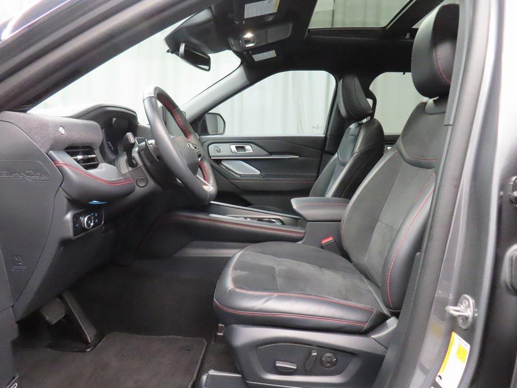 used 2025 Ford Explorer car, priced at $47,997