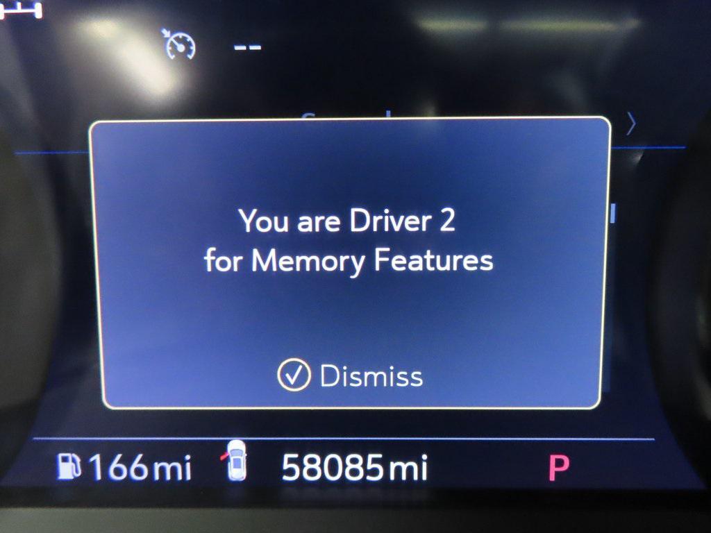 used 2022 Cadillac XT5 car, priced at $29,997