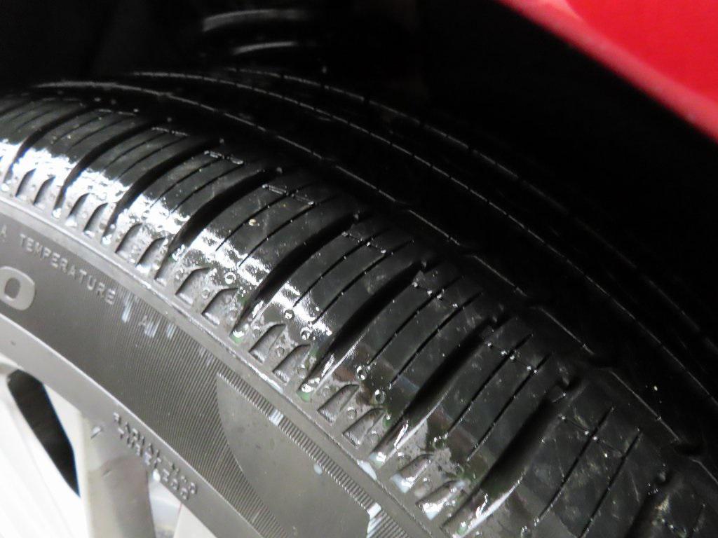 used 2022 Cadillac XT5 car, priced at $29,997