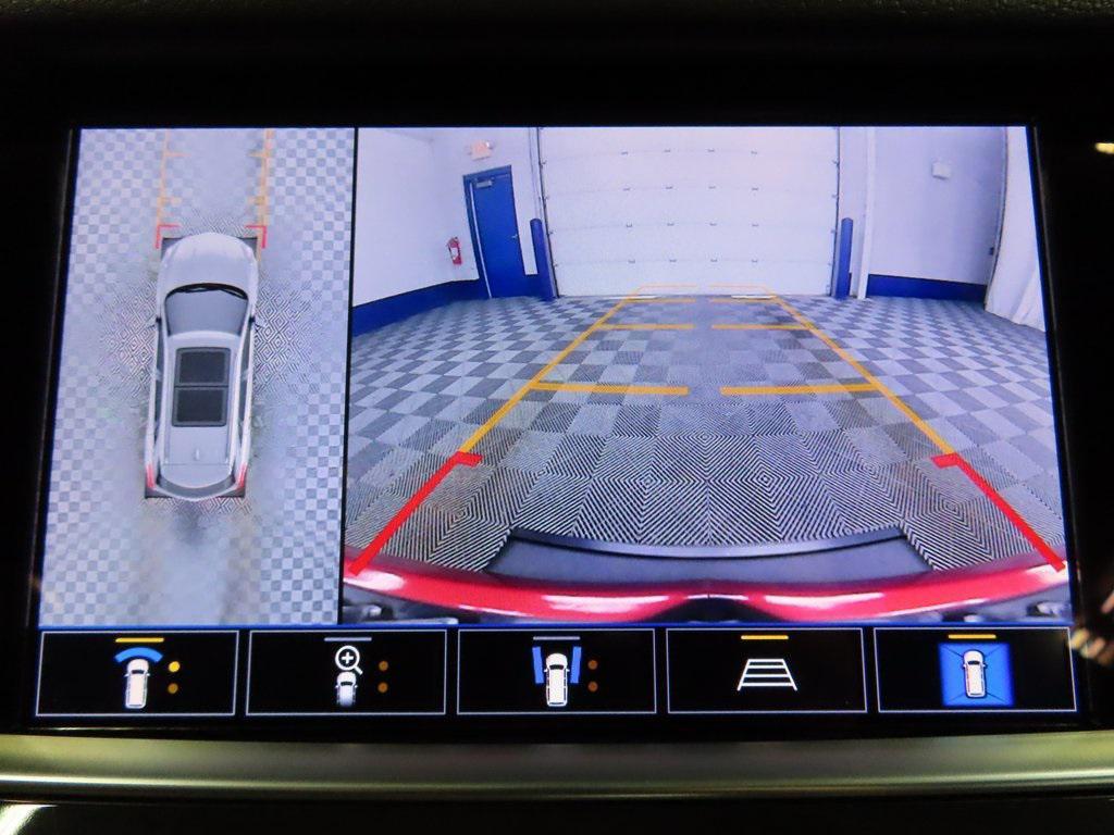 used 2022 Cadillac XT5 car, priced at $29,997