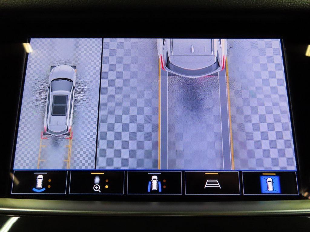 used 2022 Cadillac XT5 car, priced at $29,997