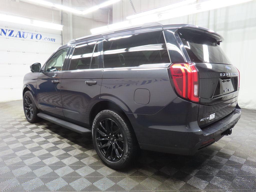 used 2025 Ford Expedition car, priced at $60,997