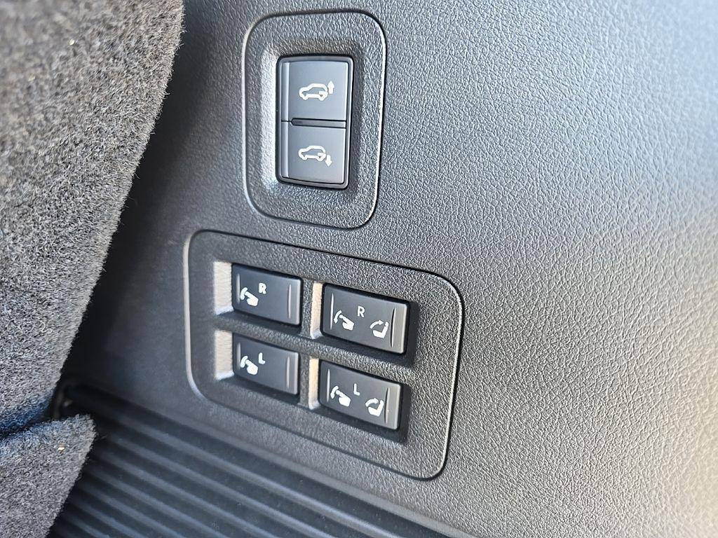 used 2025 Nissan Armada car, priced at $73,498