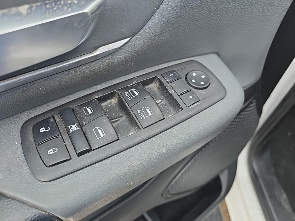 used 2022 Ram 1500 car, priced at $31,998