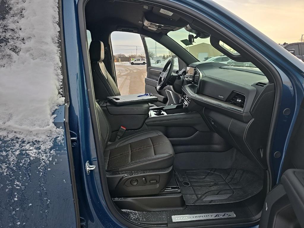 used 2025 Chevrolet Tahoe car, priced at $79,498