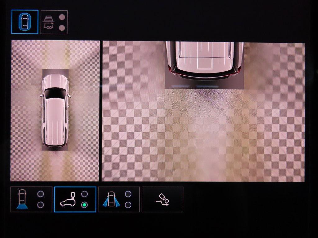 used 2025 GMC Yukon XL car, priced at $78,997