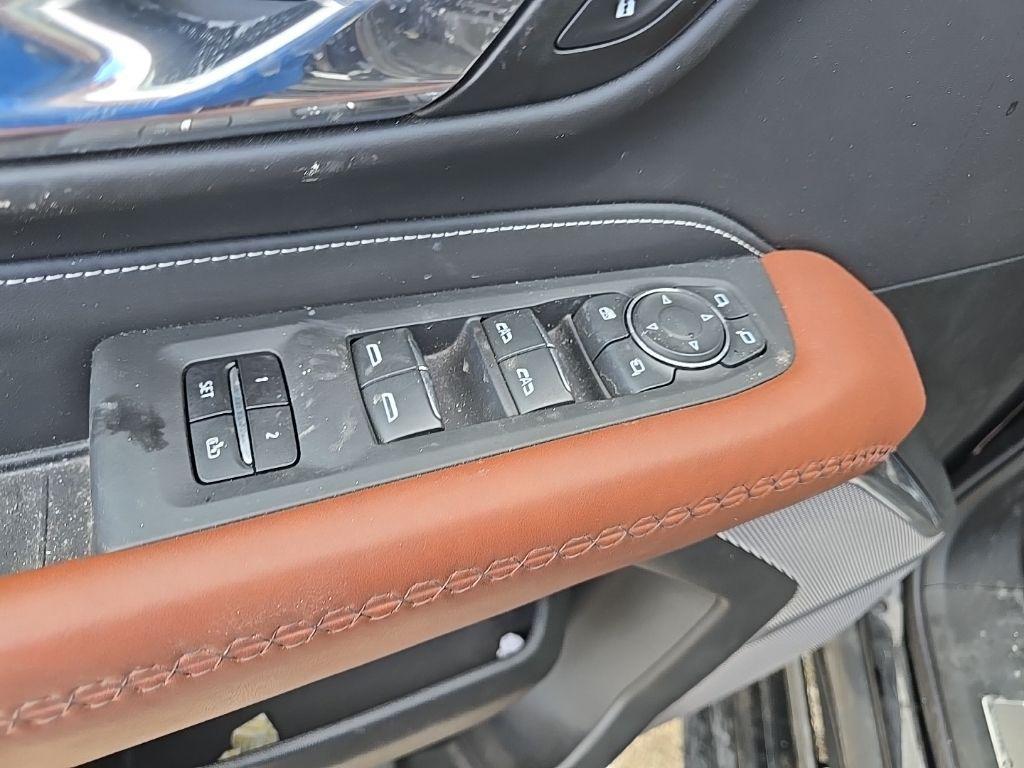 used 2024 GMC Yukon XL car, priced at $86,998