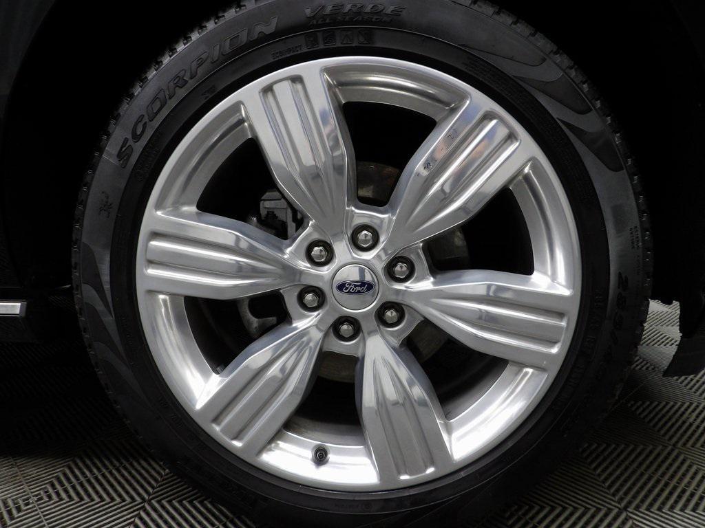 used 2024 Ford Expedition car, priced at $67,992