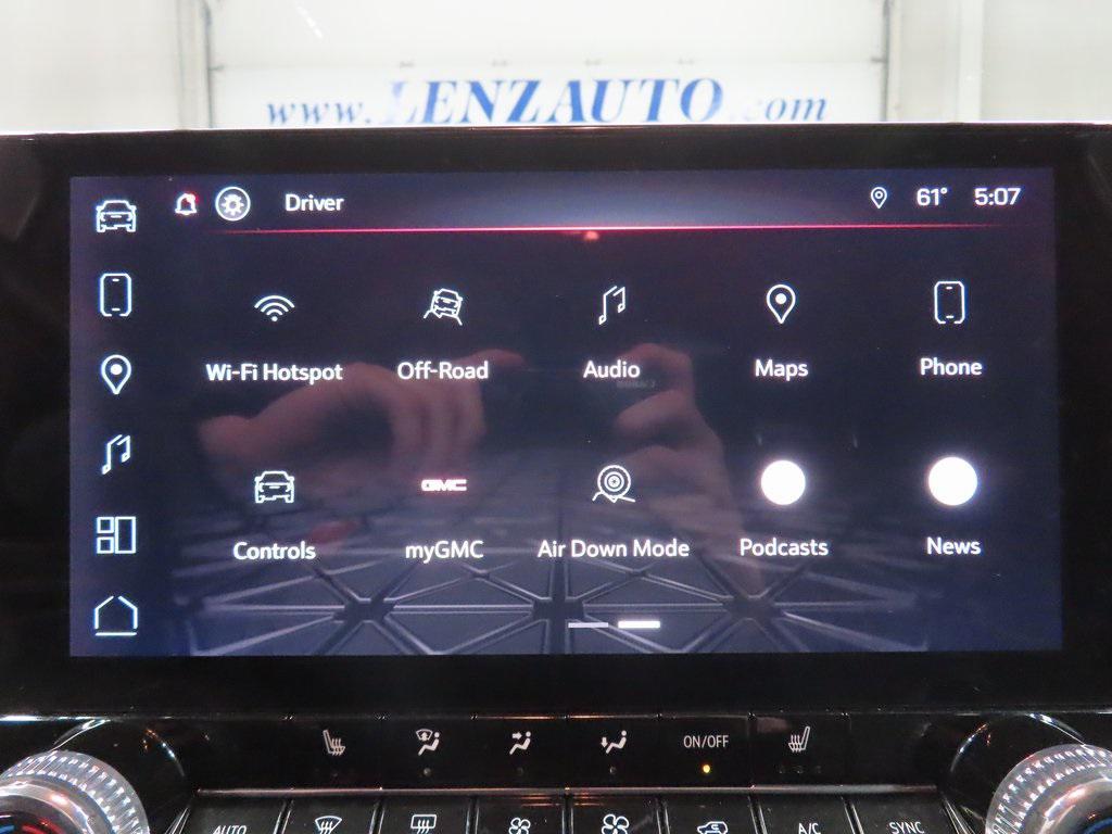 used 2024 GMC Canyon car, priced at $39,997