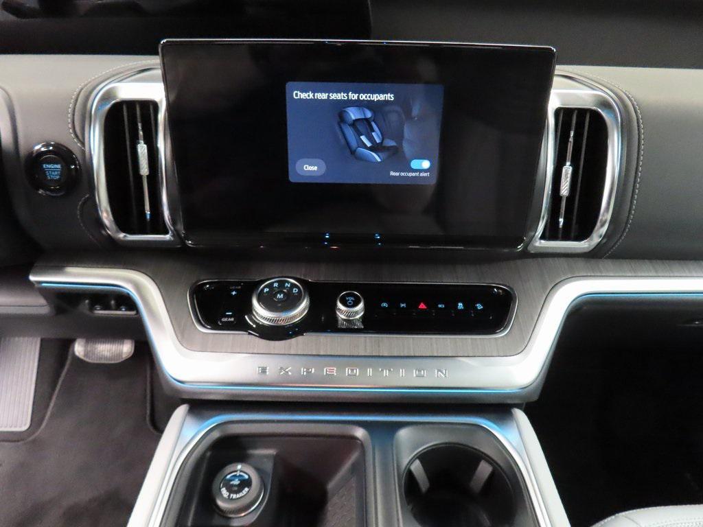 used 2025 Ford Expedition car, priced at $79,992