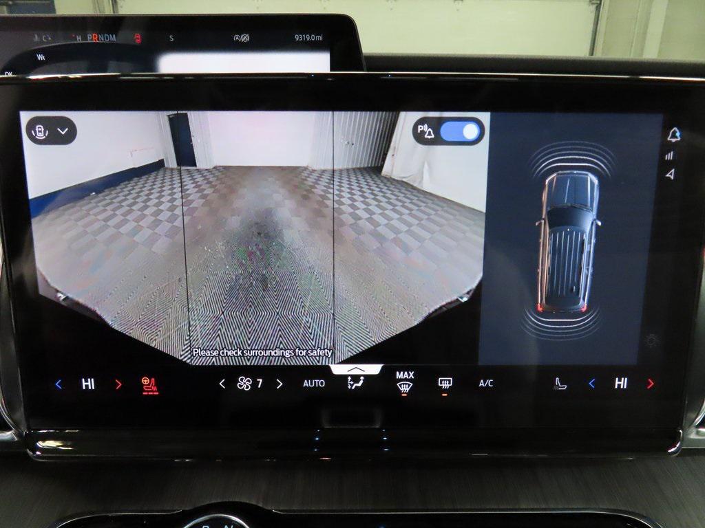 used 2025 Ford Expedition car, priced at $79,992