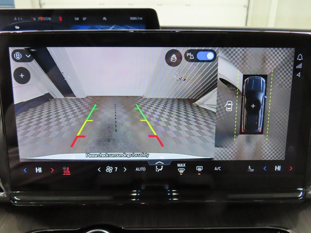 used 2025 Ford Expedition car, priced at $79,997