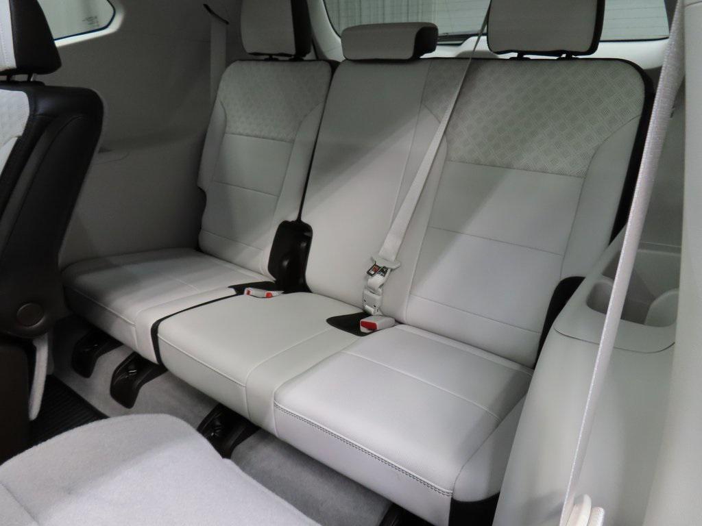 used 2025 GMC Acadia car, priced at $54,998