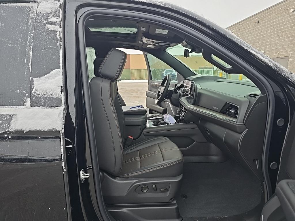 used 2025 Chevrolet Suburban car, priced at $84,998