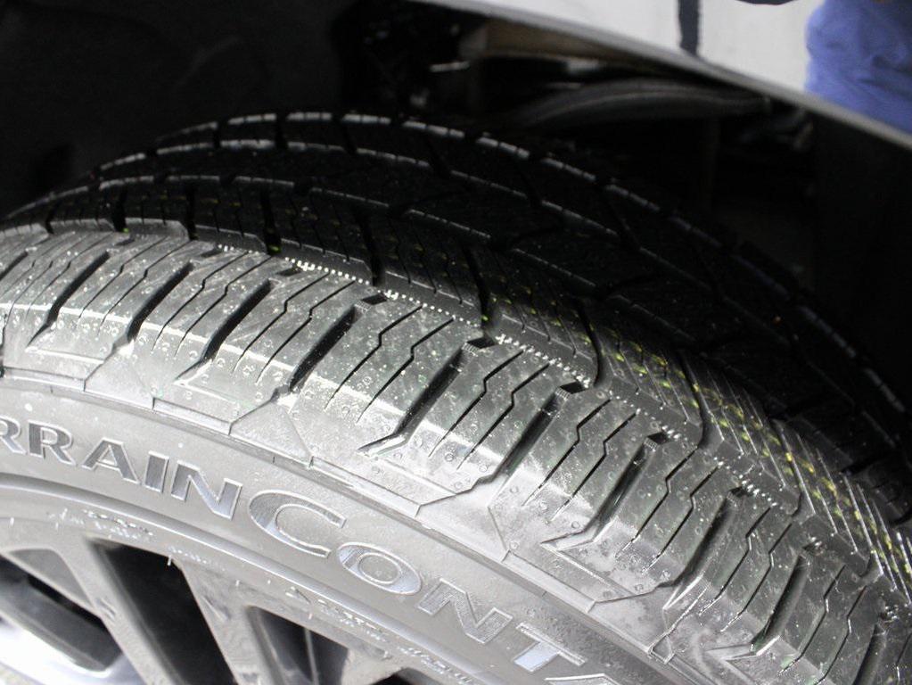 used 2023 Chevrolet Suburban car, priced at $68,892