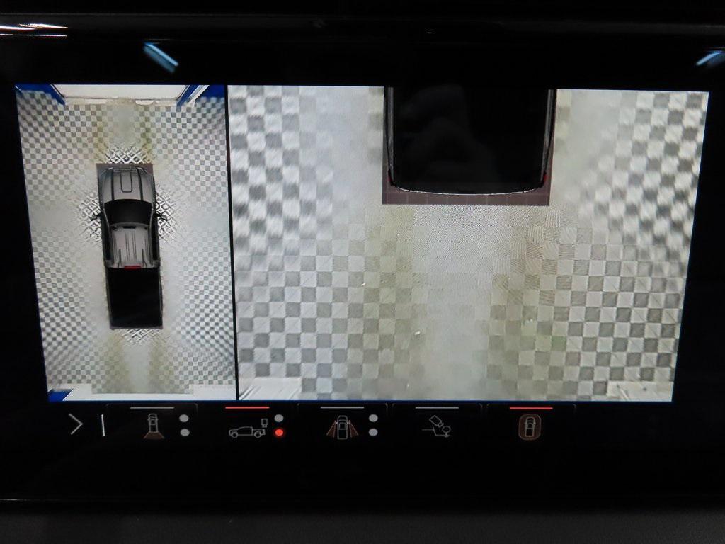 used 2025 GMC Sierra 2500 car, priced at $73,997