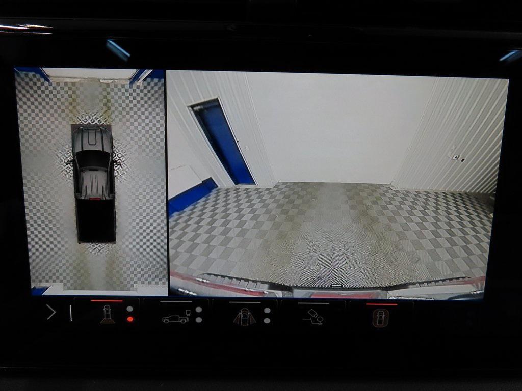 used 2025 GMC Sierra 2500 car, priced at $73,997