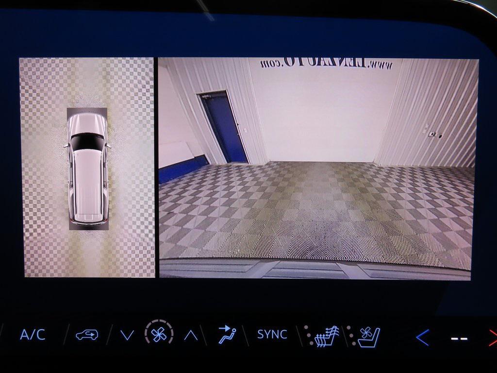 used 2025 Chevrolet Suburban car, priced at $87,997